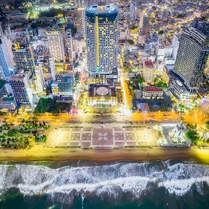公寓 Az Five Stars Ocean View, 芽庄